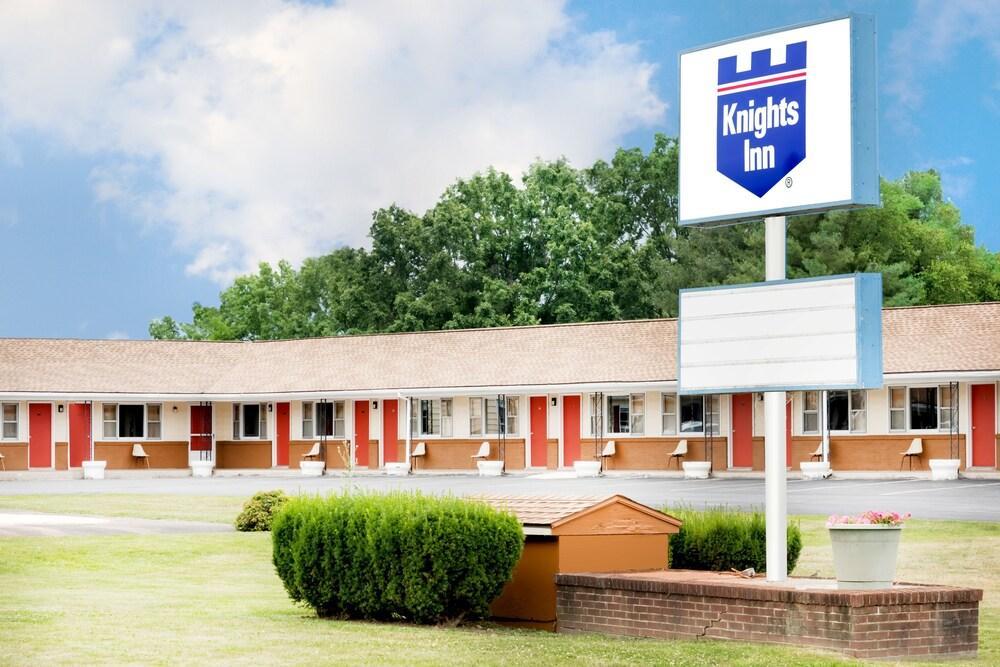 Budget Inn Mifflintown Bagian luar foto