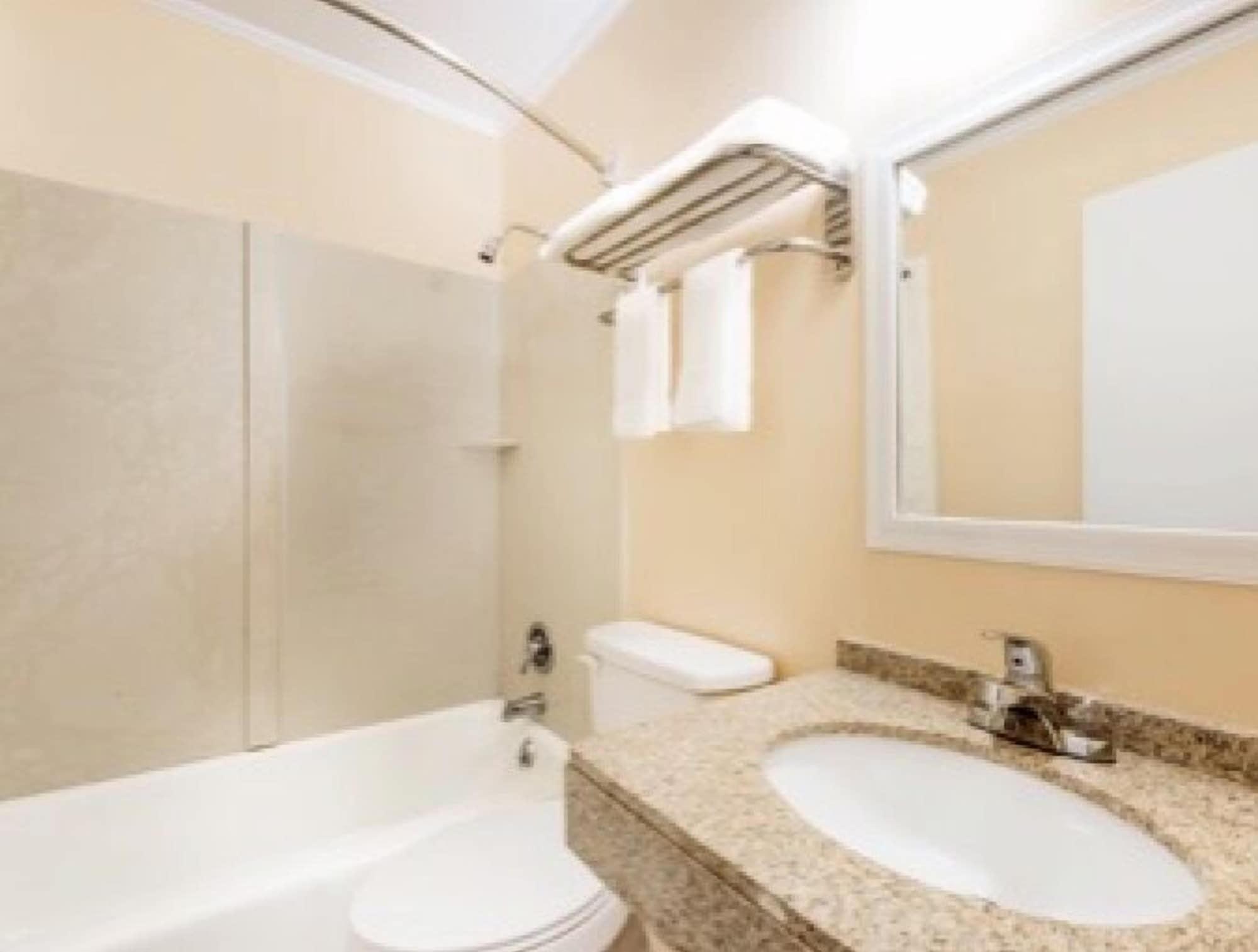 Budget Inn Mifflintown Bagian luar foto