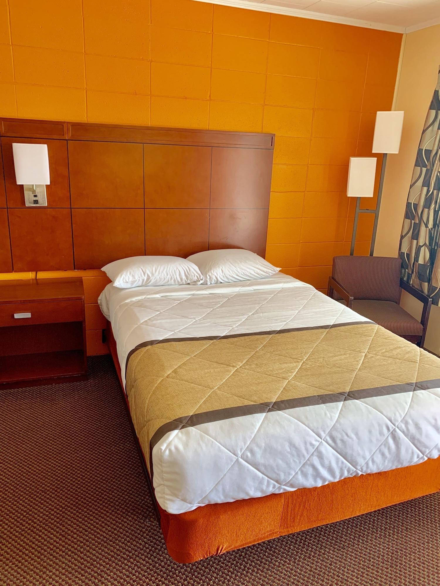 Budget Inn Mifflintown Bagian luar foto